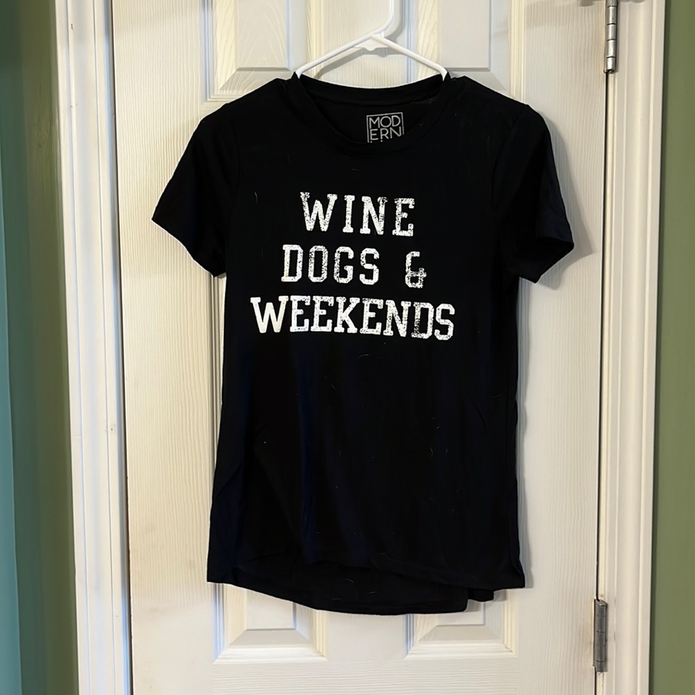 Black tshirt